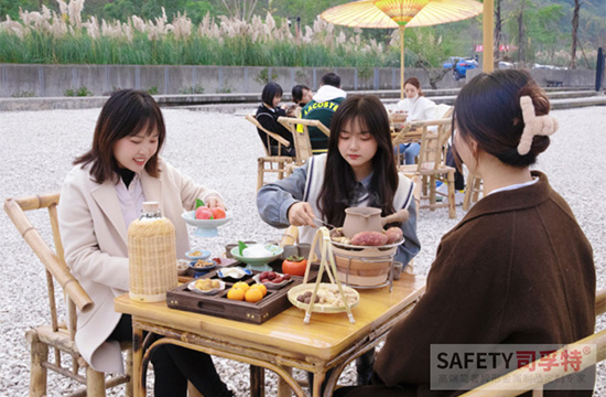 圍爐煮茶：茶是關(guān)鍵，這兩類(lèi)茶不適合煮[圍爐茶桌，自制圍爐]