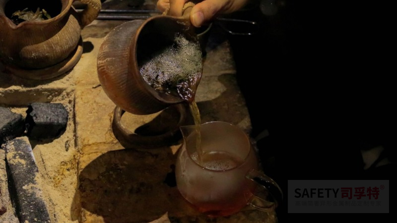 從“火塘烤茶”到“圍爐煮茶”，傳承中華茶文化 [精制鋼圍爐茶桌|炭火爐](圖4)