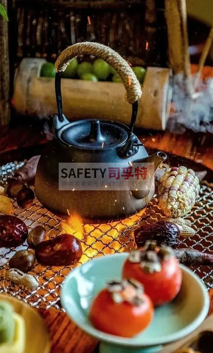 圍爐煮茶小貼士：火災、中毒、燙傷需防范[精制鋼圍爐茶桌](圖2)