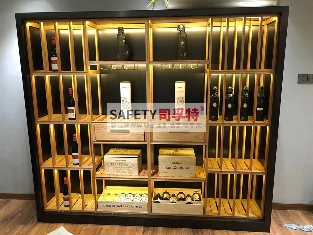 定制不銹鋼酒柜酒架有哪些優(yōu)點？[司孚特不銹鋼酒柜](圖1)